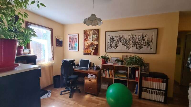 Maison à GUERMANTES