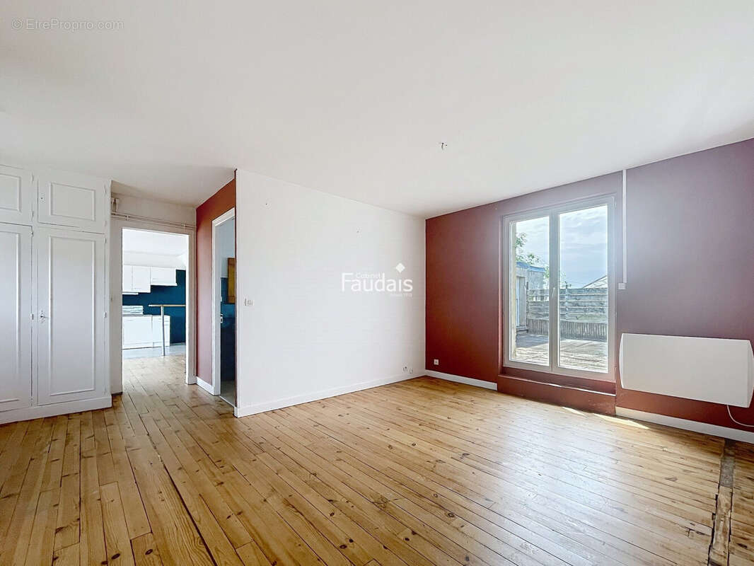 Appartement 185 m² à Belval  - photo 7