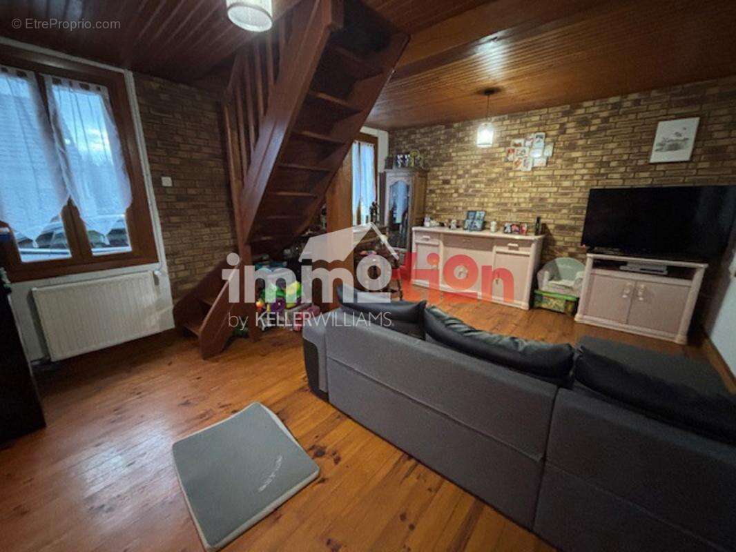 Maison à BEAUCHAMPS