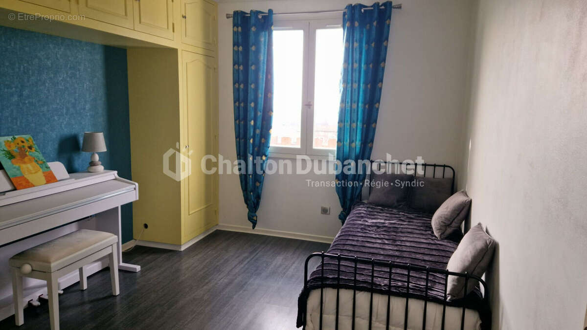 Maison à PANISSIERES