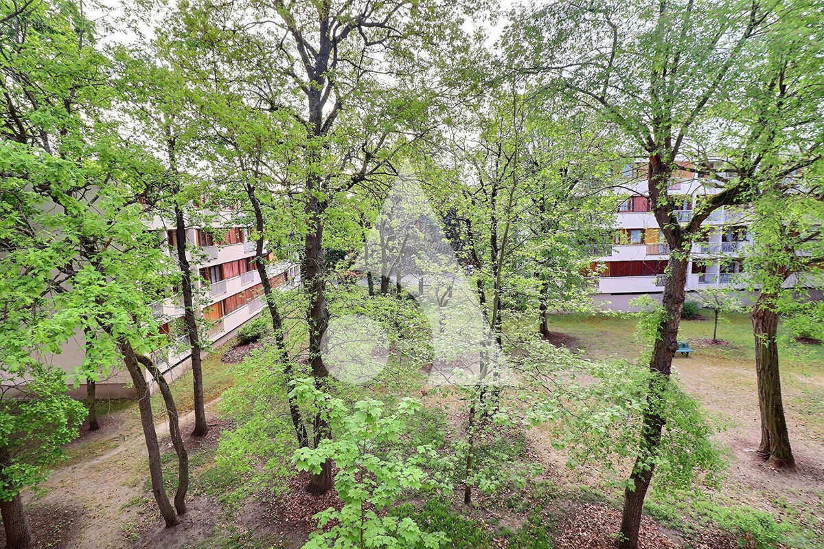 Appartement à BEAUCHAMP