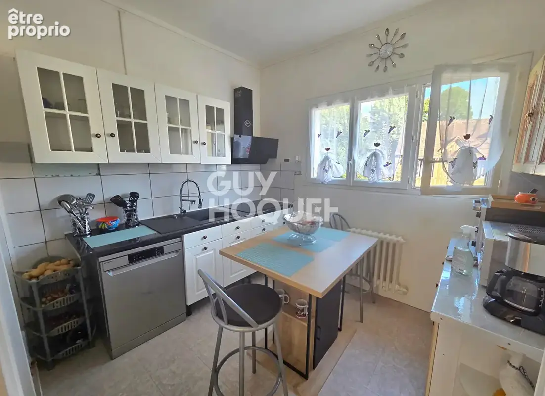 Immeuble Elbeuf 11 pièce(s) 210 m2 - photo 4