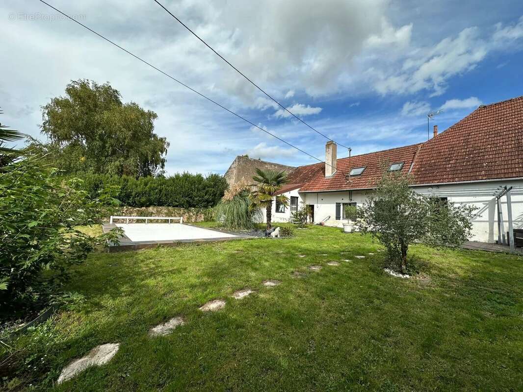 Maison à PONTAILLER-SUR-SAONE