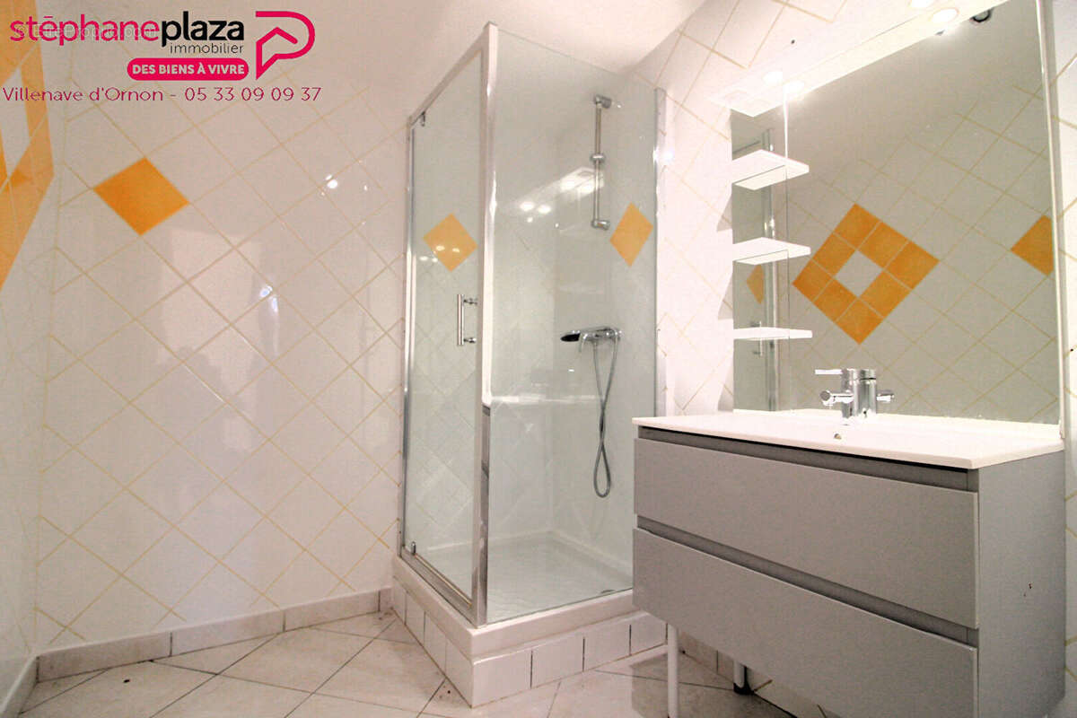 Maison à VILLENAVE-D&#039;ORNON