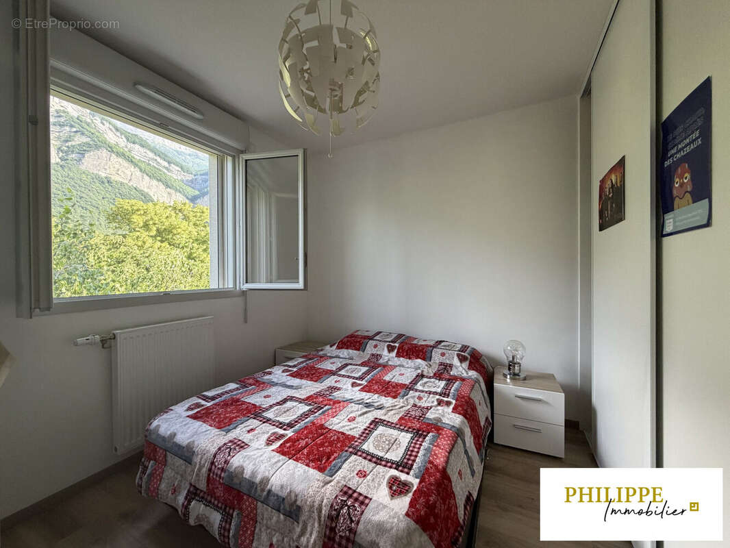 Appartement à CROLLES