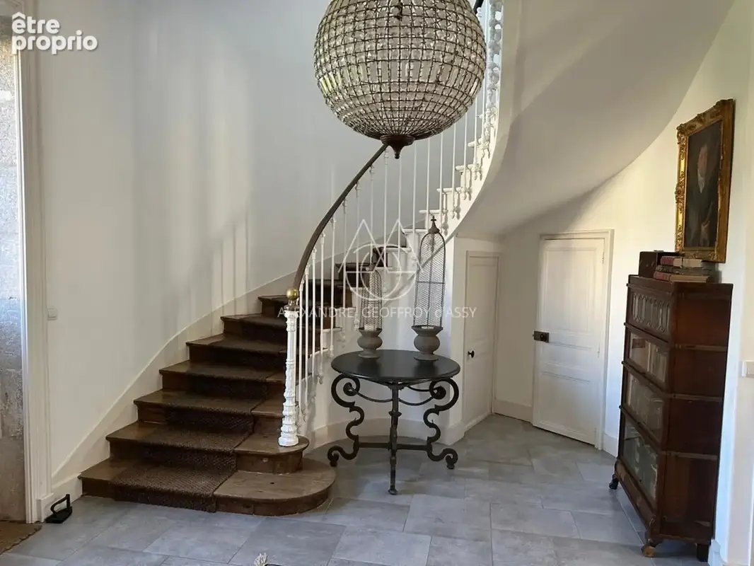 Maison à vendre 11 pièces  a 305 min de Limoges. Venez avec votre brosse à dents - photo 5