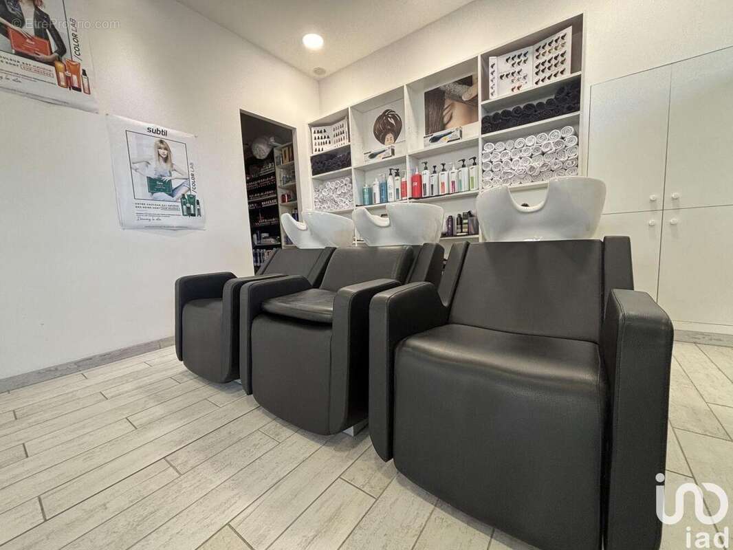 Photo 3 - Commerce à SAINT-JEAN-DE-LIVERSAY