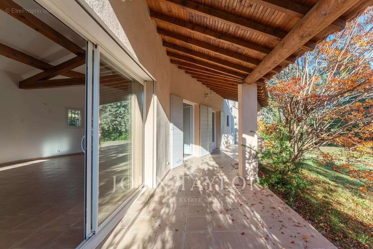 Maison à AIX-EN-PROVENCE