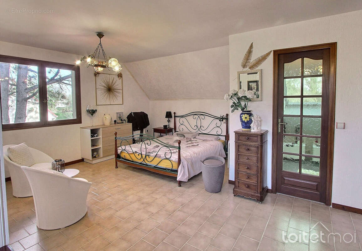 Maison à SAINT-FORGET