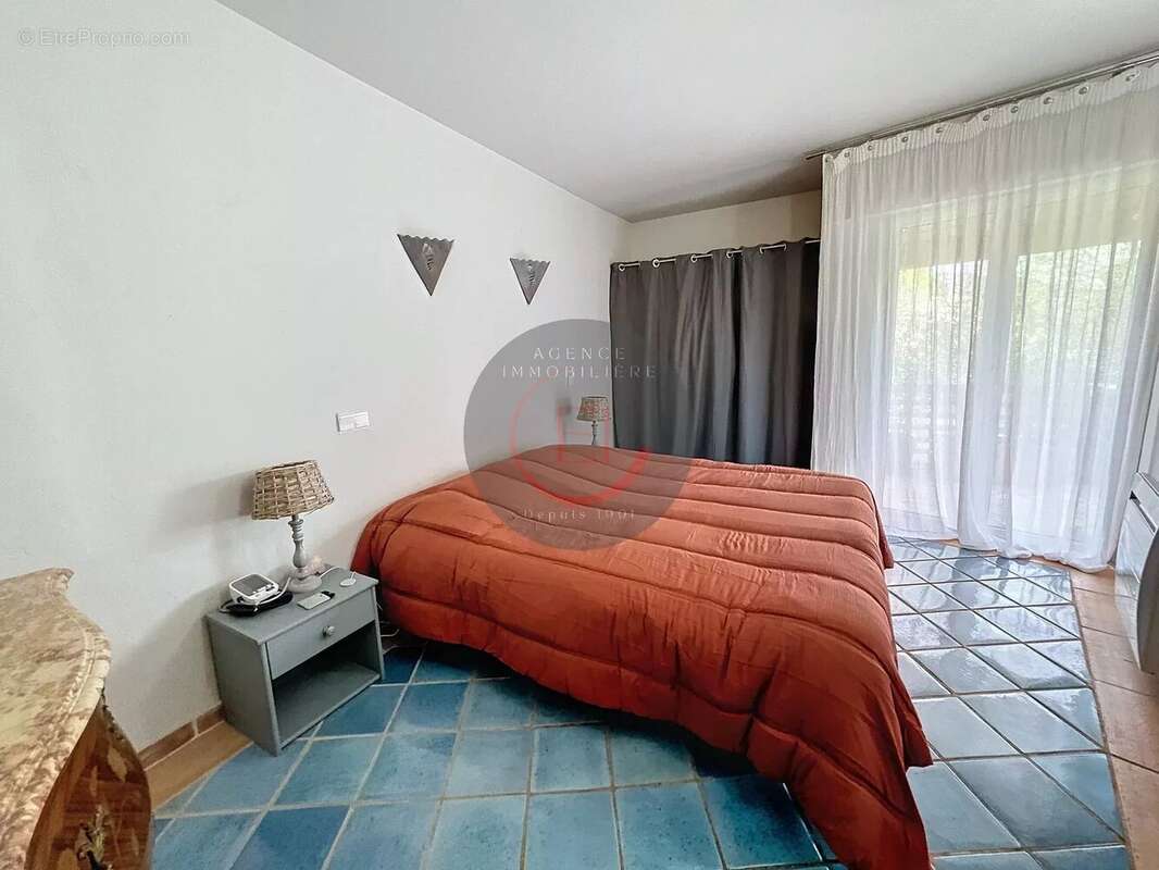 Maison à LES ADRETS-DE-L'ESTEREL