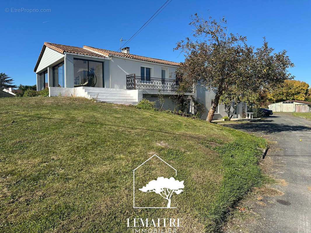 Maison à LA TREMBLADE