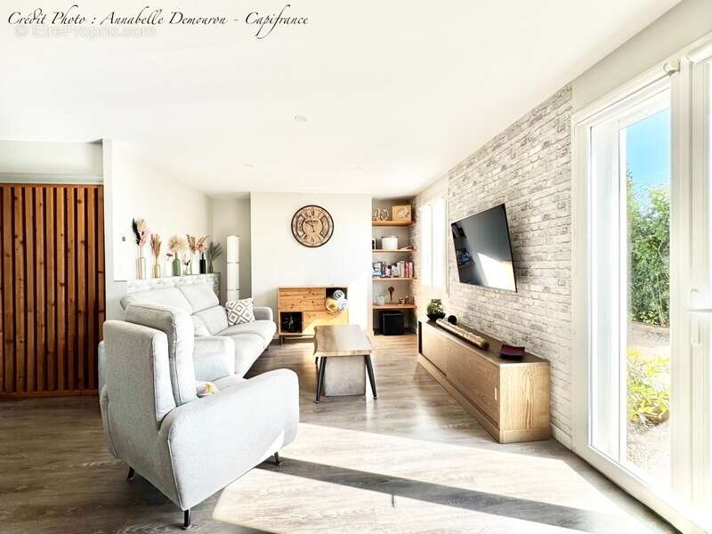 Maison plain-pied 4 chambres - jardin - garage - saint-bonnet-près-riom (63200) - photo 4
