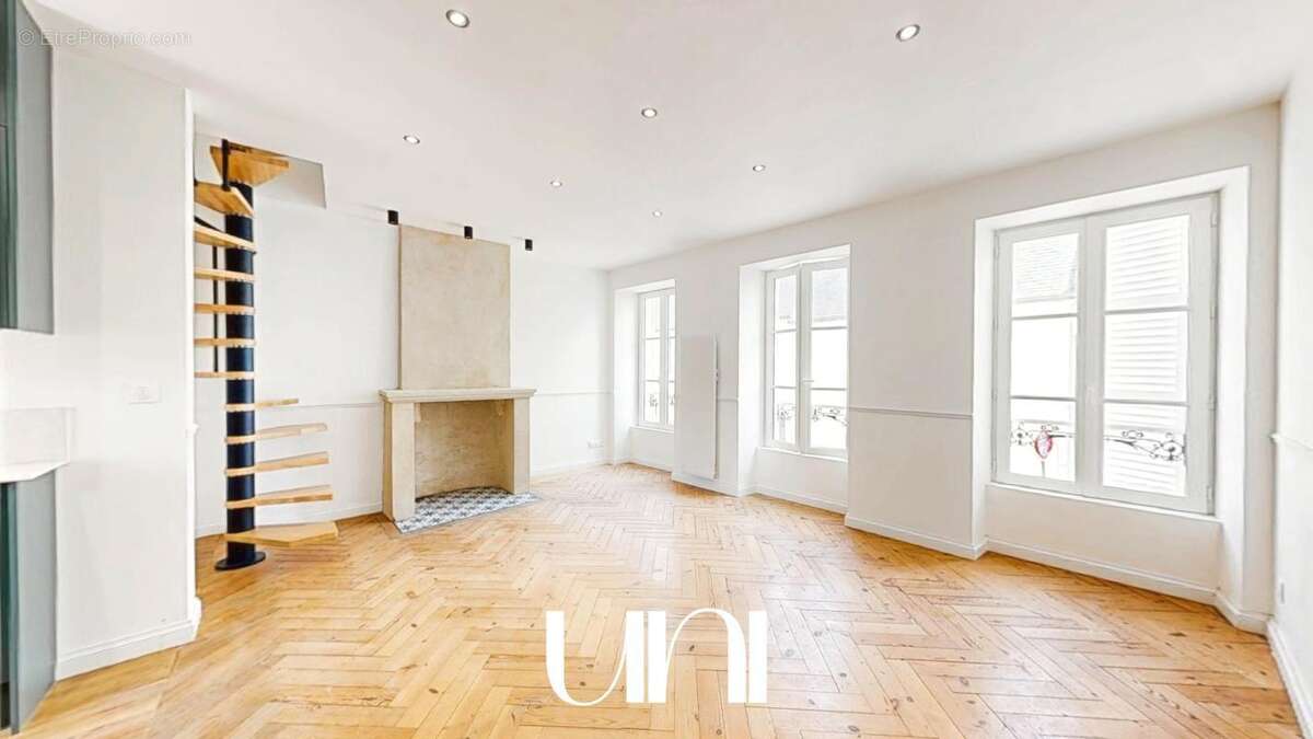 Duplex 3 pièces entièrement rénové avec place de parking - Bayeux - photo 5