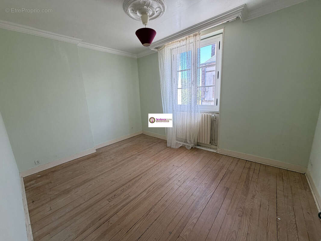 Maison 110 m² à Courtomer  - photo 9