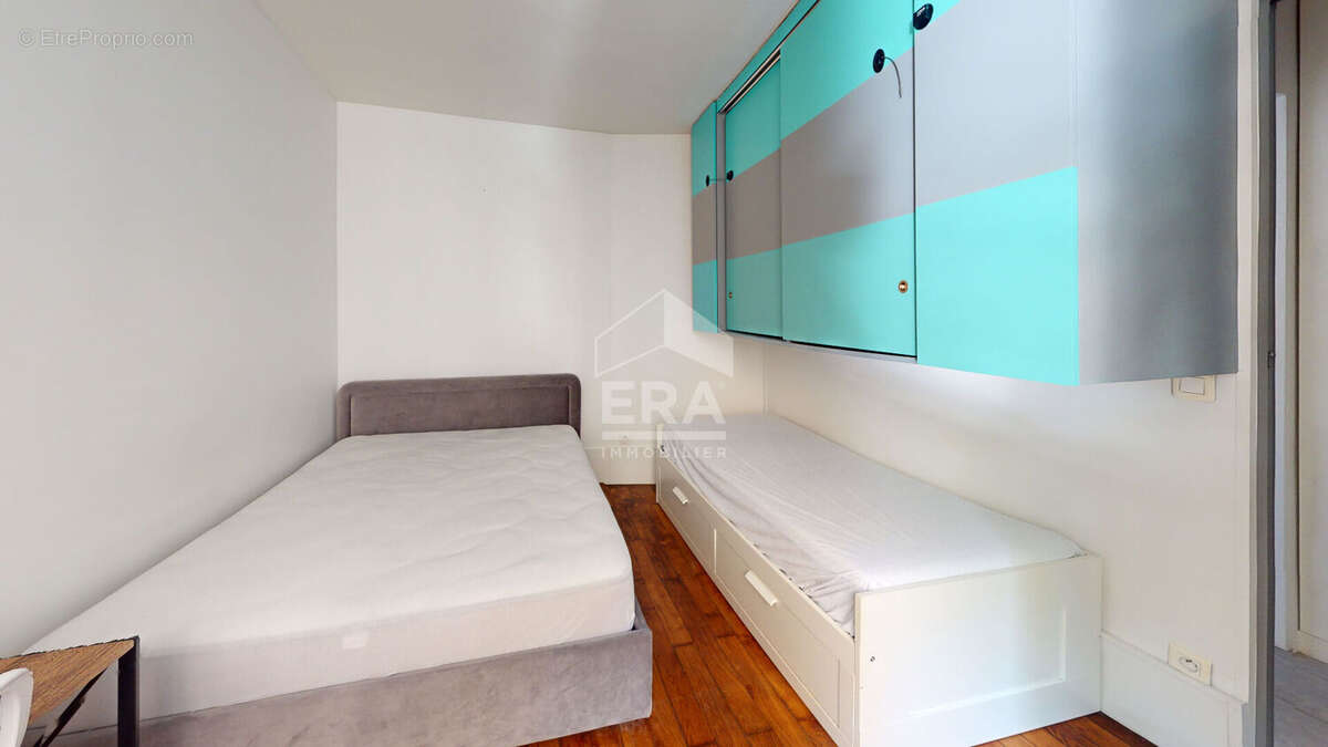 Appartement à PARIS-19E