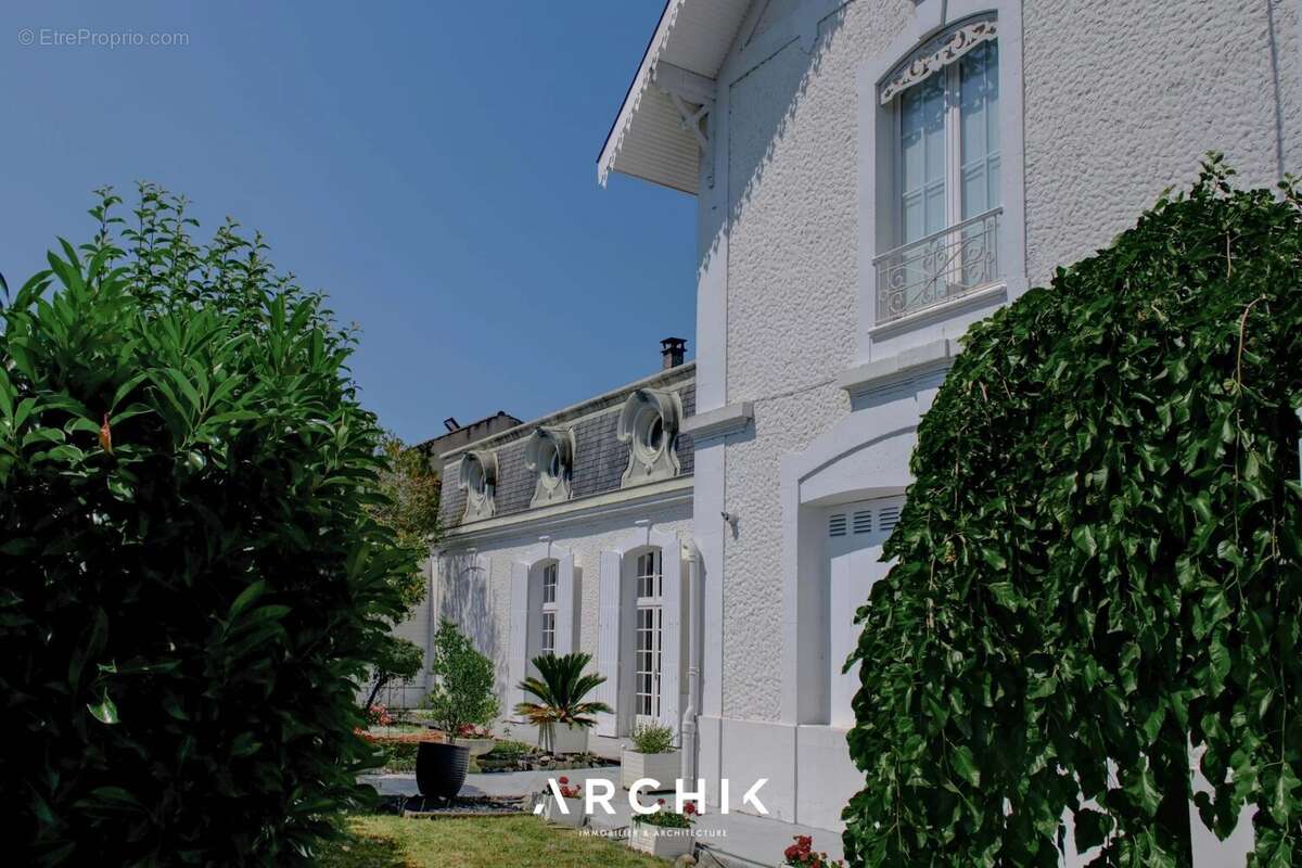 Maison à CENON