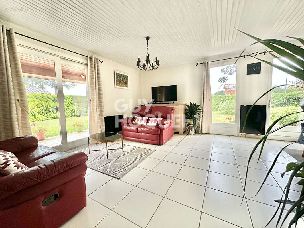 Maison à GUJAN-MESTRAS