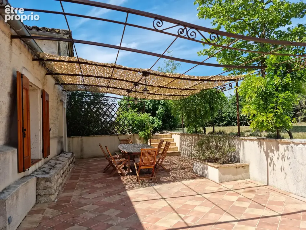 Triangle d’Or : maison de caractère de 6 chambres avec grand jardin et piscine - photo 12