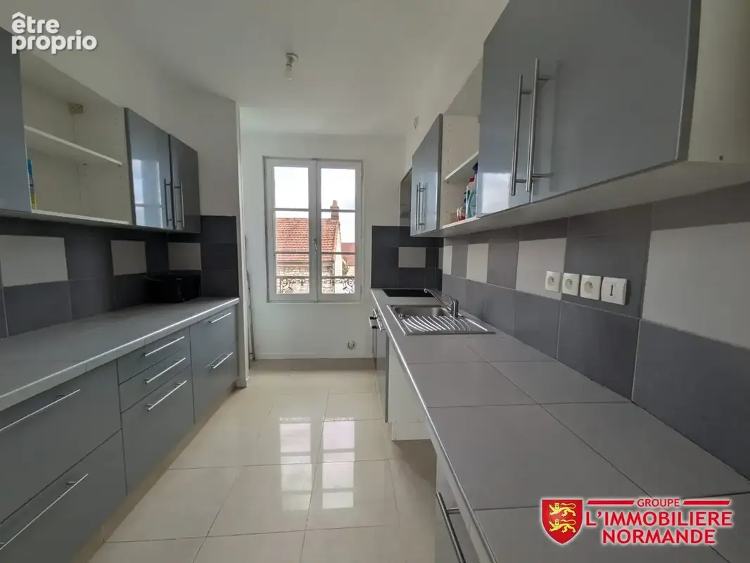 Appartement de type 3 - Bonnières sur Seine à deux pas de la gare - photo 2