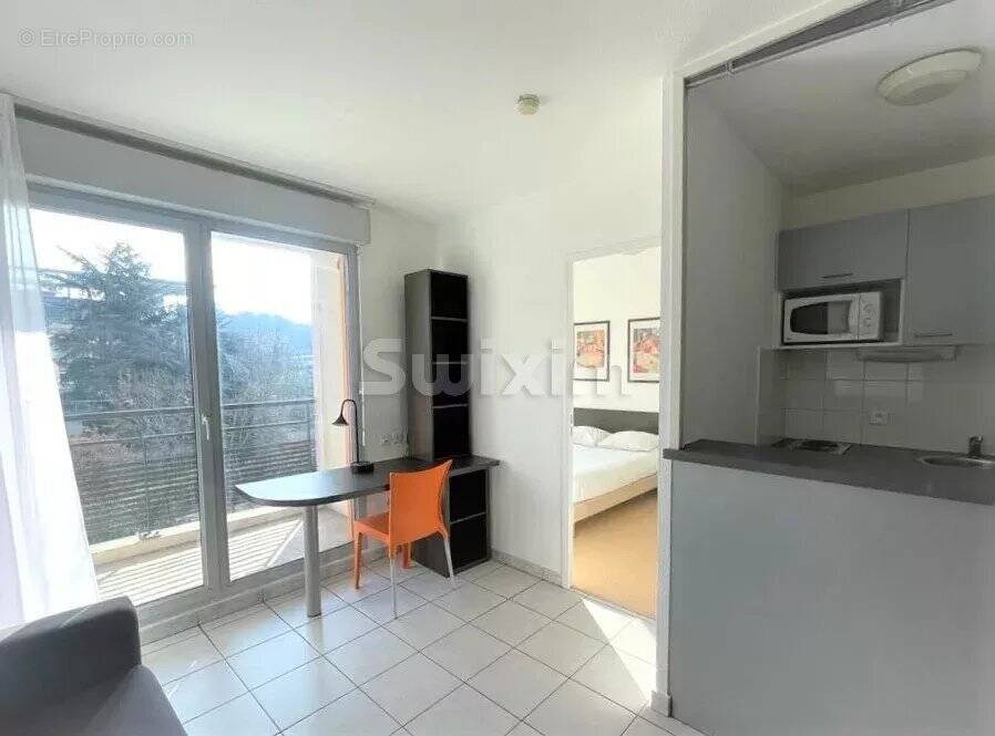 Appartement à LYON-9E