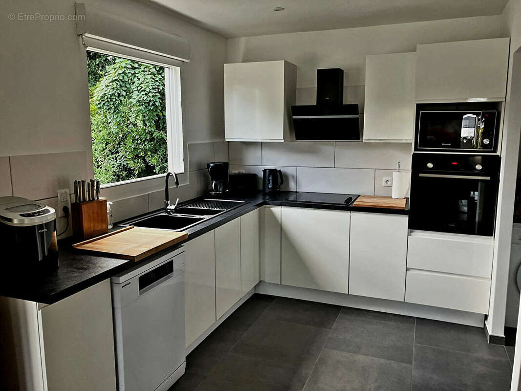 Maison à LES TROIS-ILETS