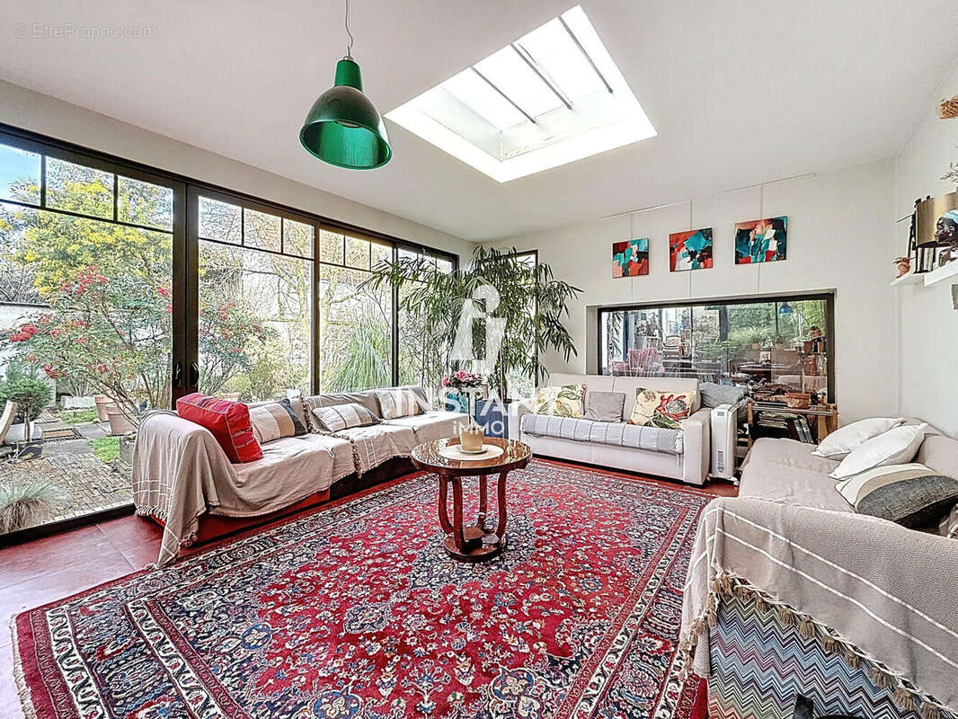 Maison à NEUILLY-PLAISANCE