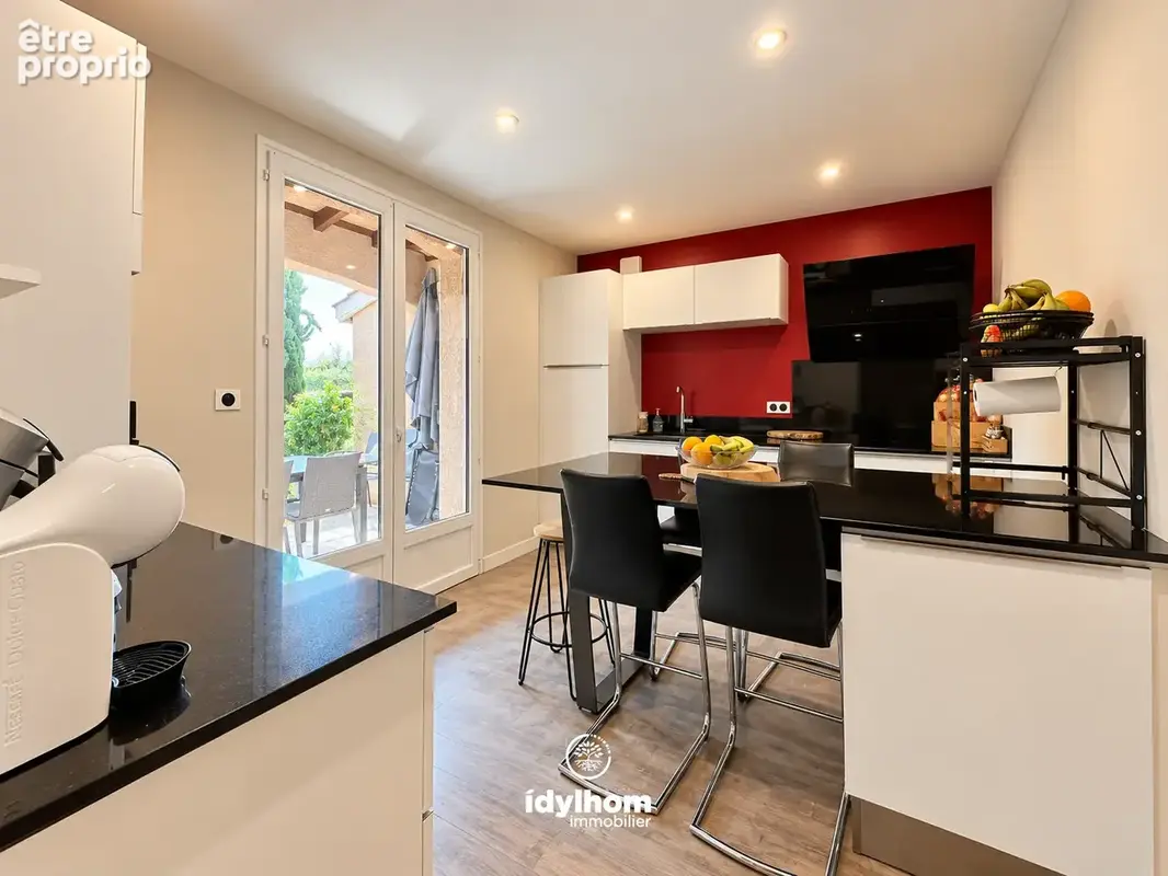 Maison T6 de 138 m2 avec jardin et double garage à Villeneuve-Tolosane - photo 3