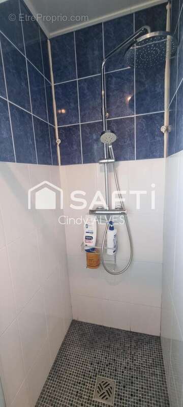 Photo 8 - Appartement à BRIVE-LA-GAILLARDE