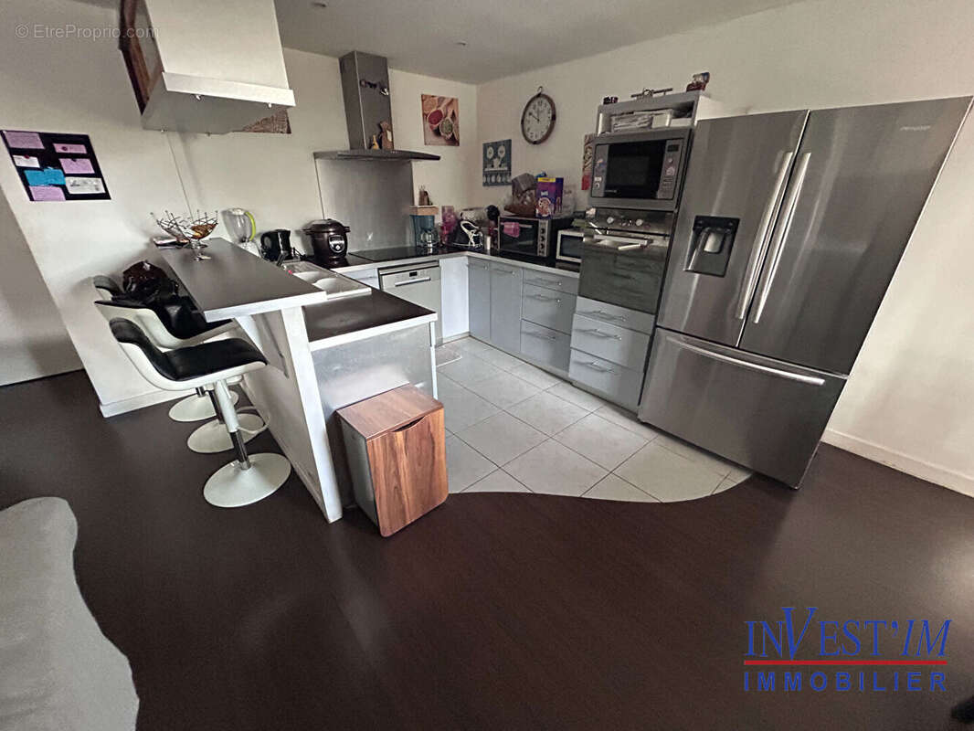 Appartement à SAINT-GENIS-LAVAL
