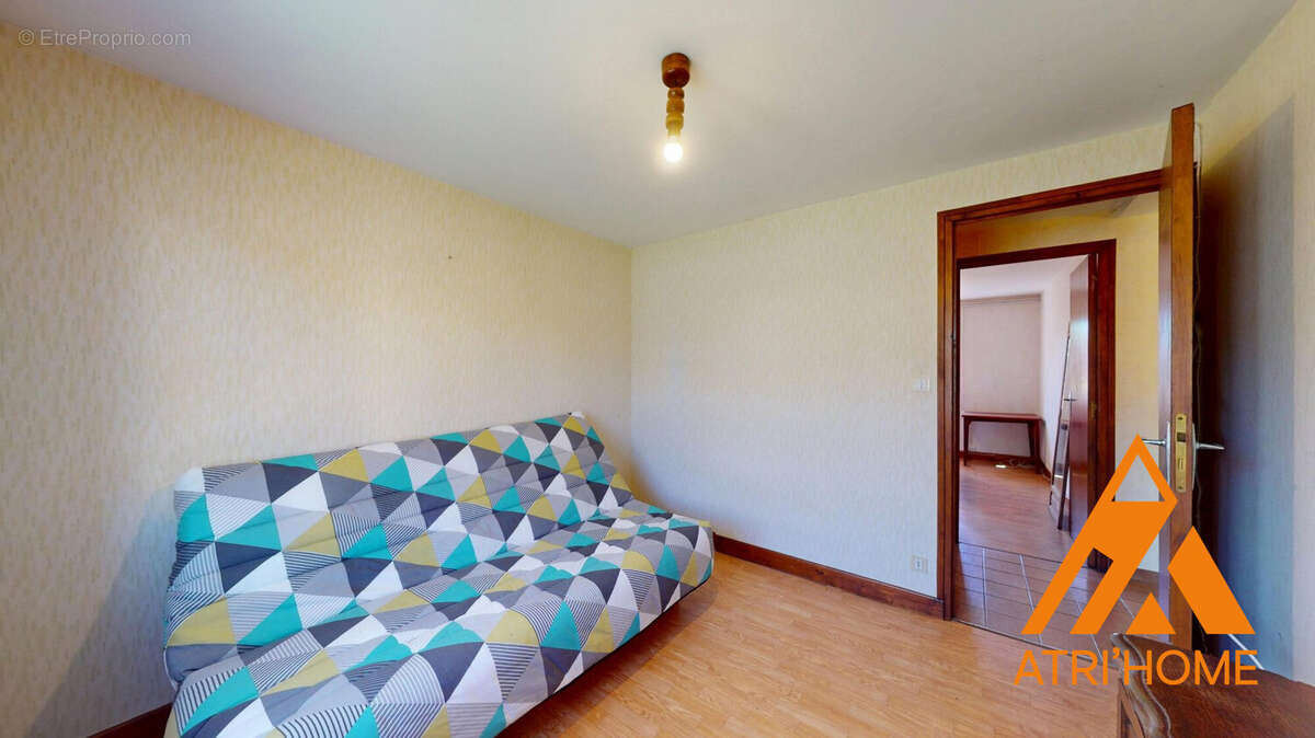 Maison 120 m² à Ytrac  - photo 9