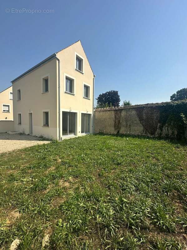 Maison 95 m² à Thomery  - photo 8