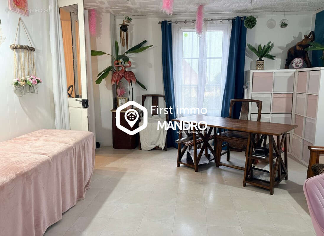 Maison à MONTHYON