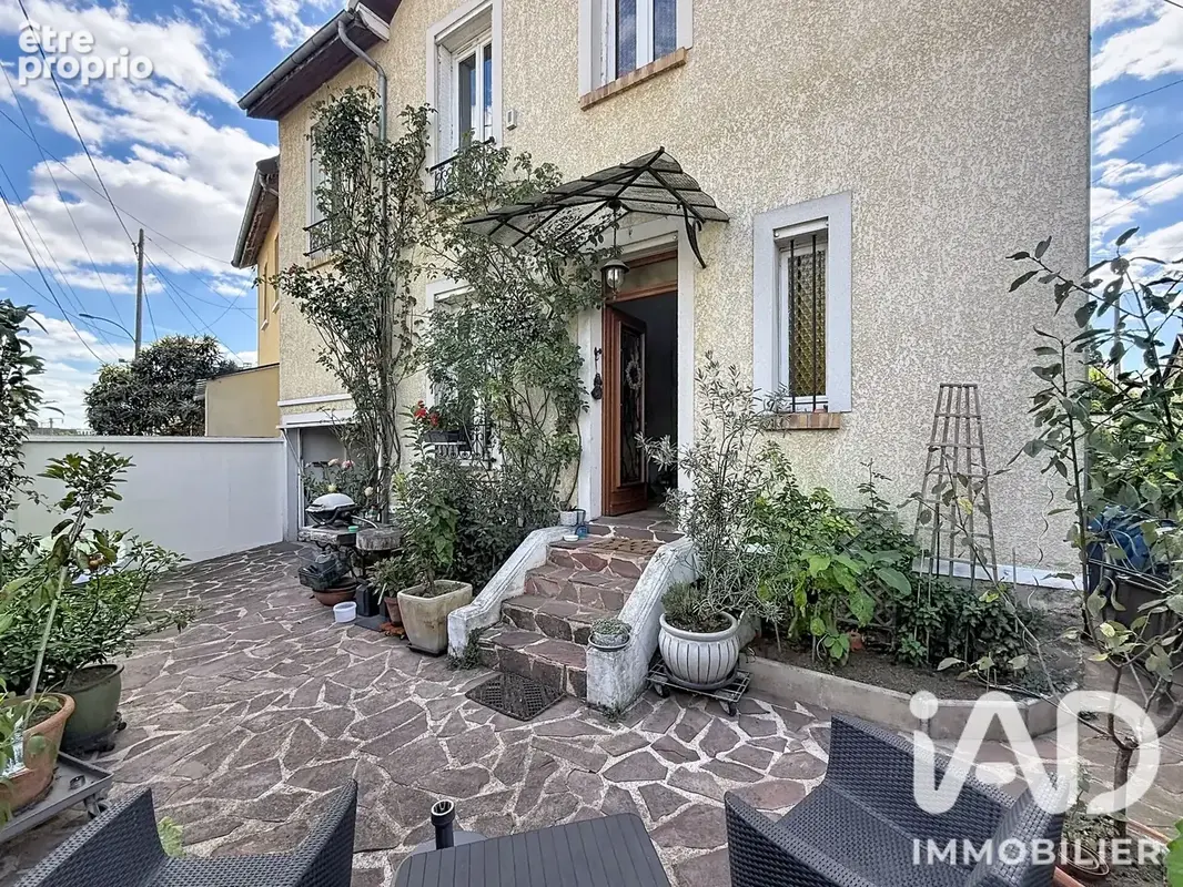 Photo 1 - Maison à MAISONS-LAFFITTE
