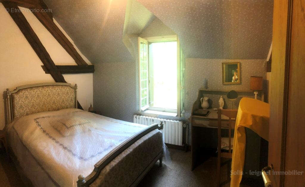 Maison 253 m² à Sens  - photo 5