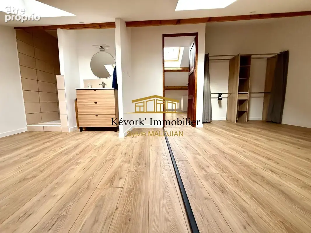Appartement 135 m² à vendre à Bourg-Les-Valence (26500) - photo 7