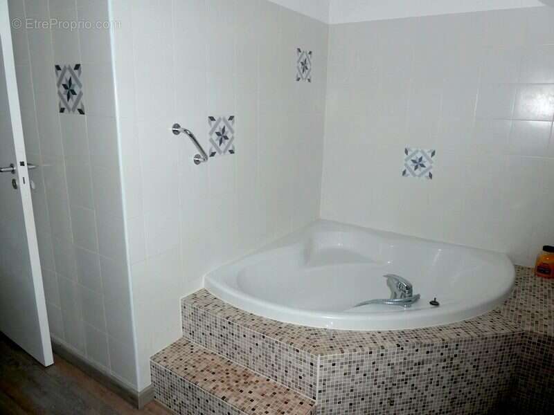 Maison 159 m² à Salies-De-Bearn  - photo 9