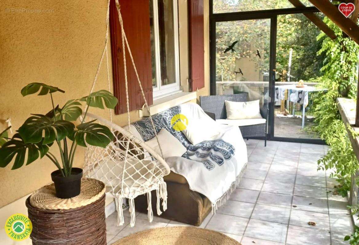 Maison à LES EYZIES-DE-TAYAC-SIREUIL