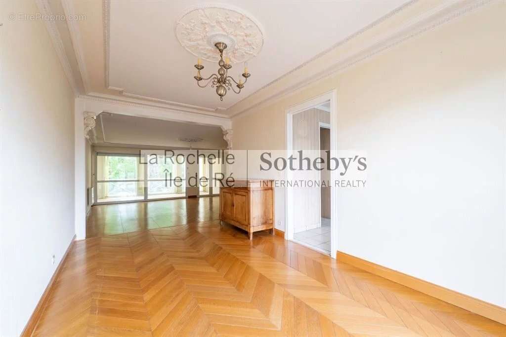 Appartement de charme - Allée du Mail - photo 15