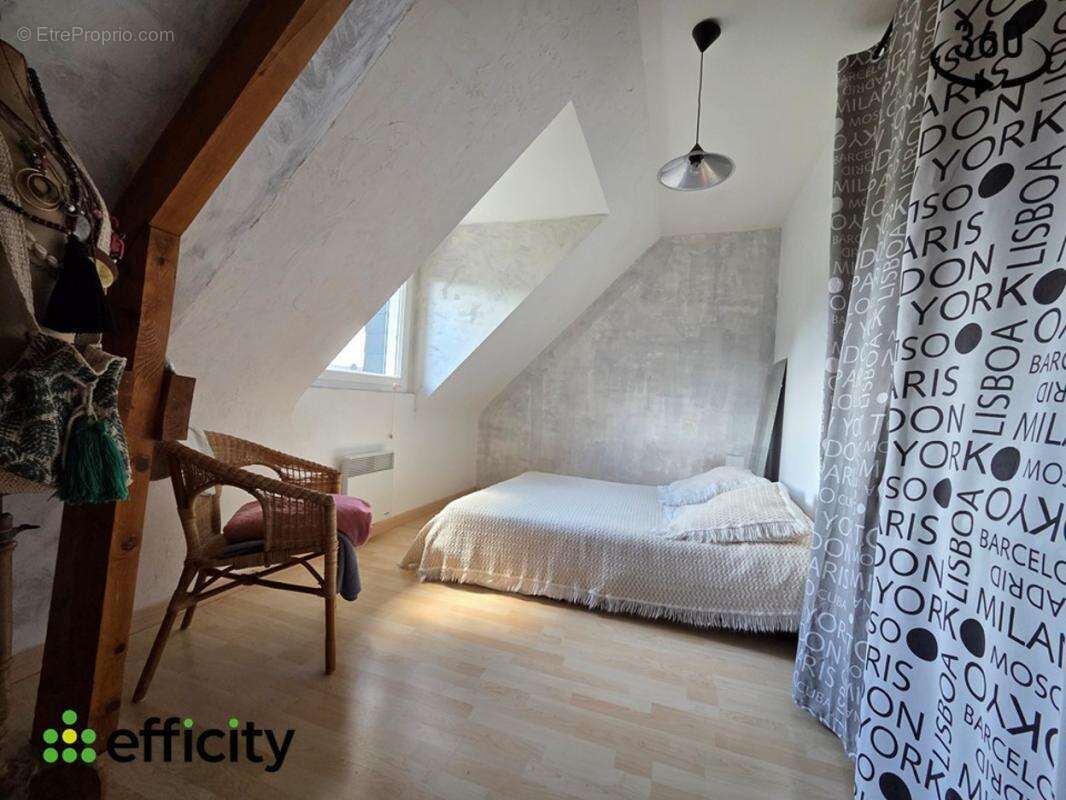 Maison à PLEUMELEUC