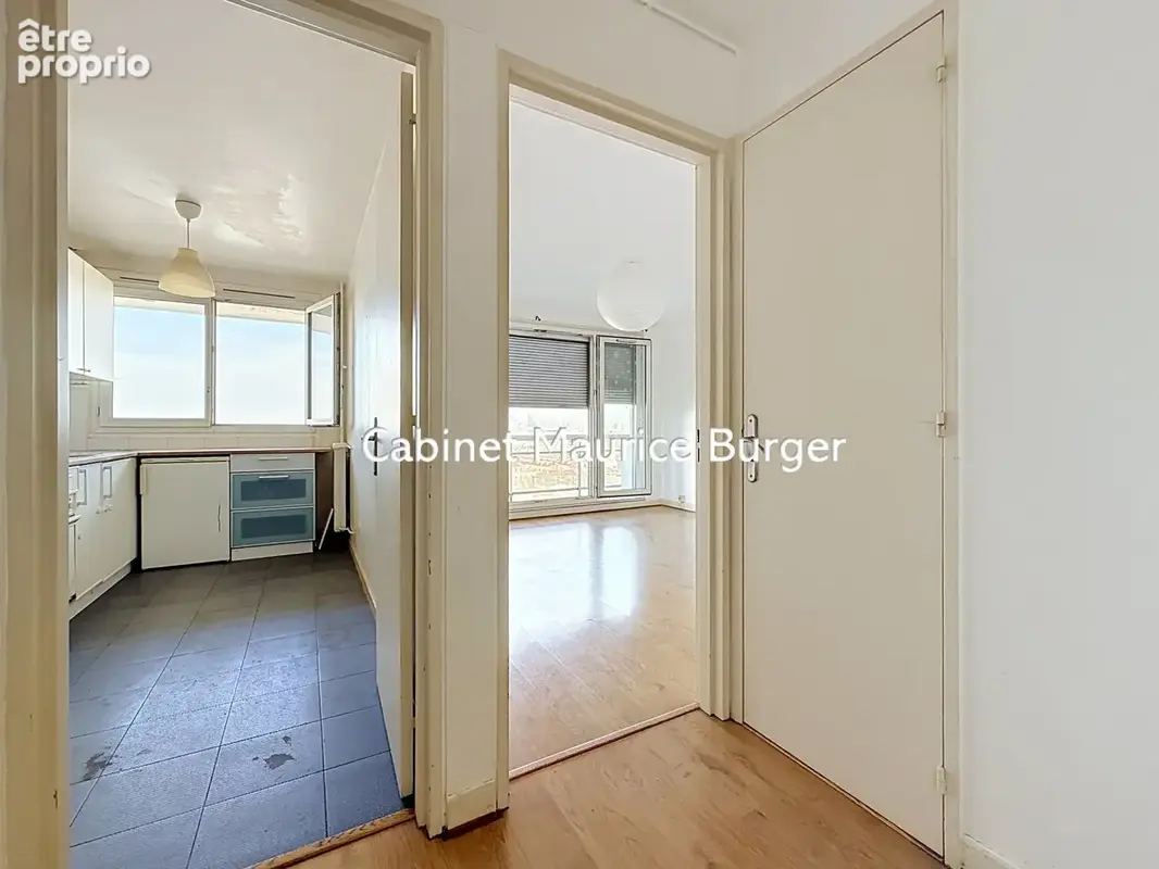 Appartement 2 pièces avec balcon   Vue dégagée - photo 5