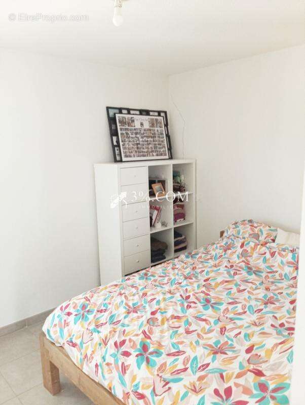 Appartement à POUSSAN