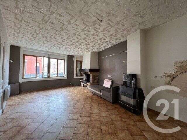 Maison à HELLEMMES-LILLE