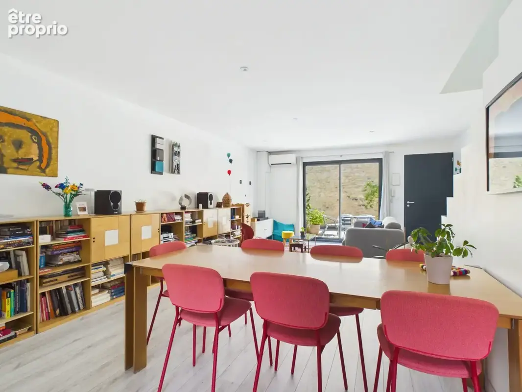 Salon- salle à manger - Appartement à AVIGNON