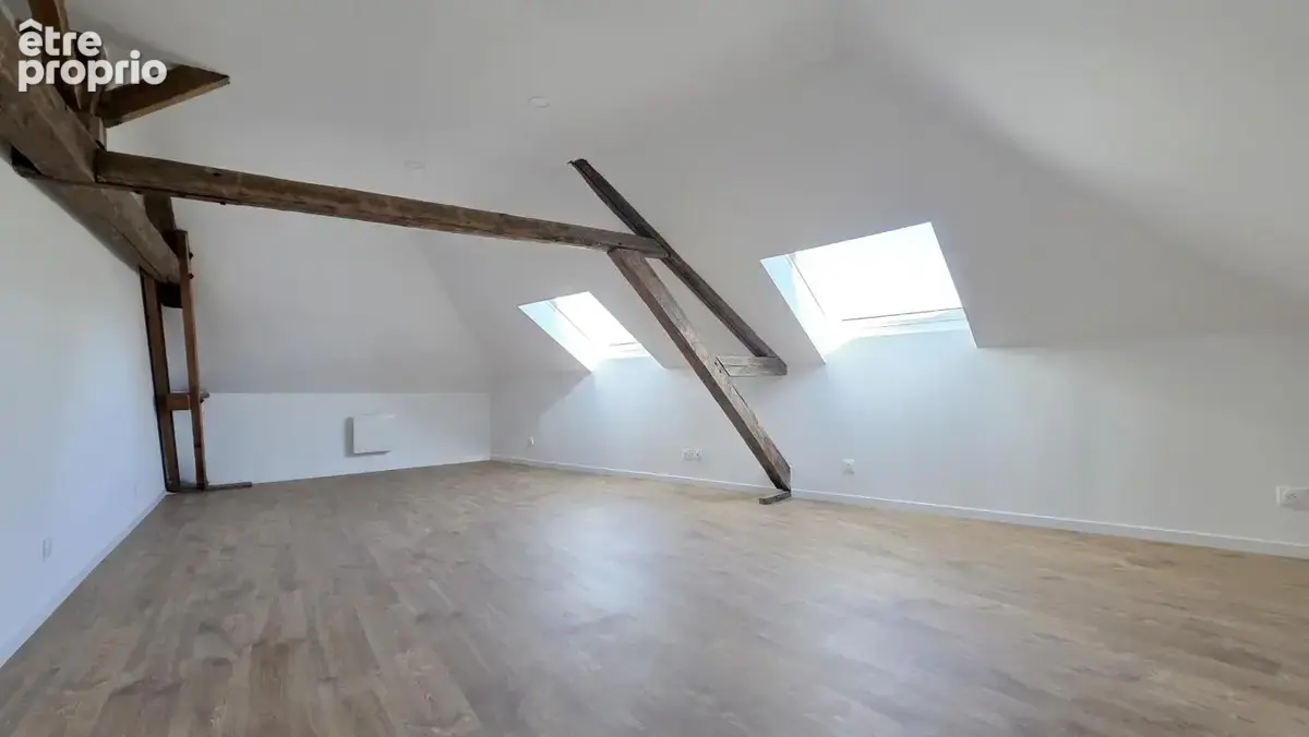 Immeuble comprenant deux logements rénovés situé à Fourmies - photo 2