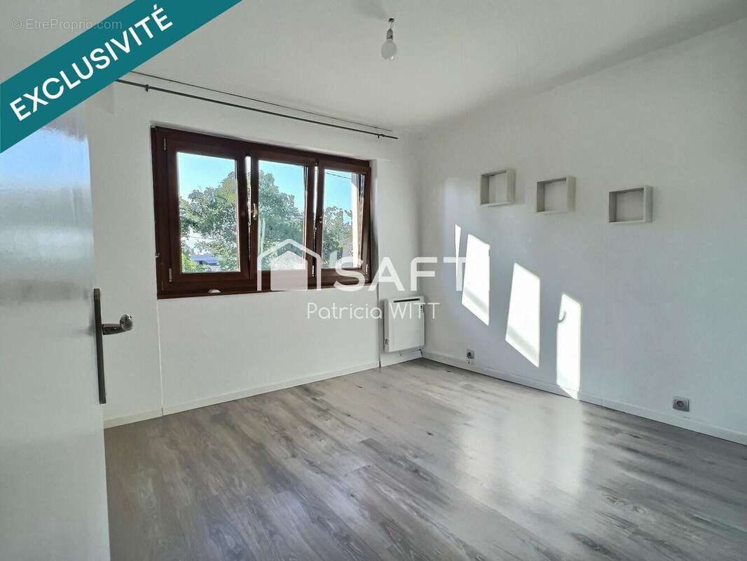 Photo 9 - Appartement à ETREMBIERES