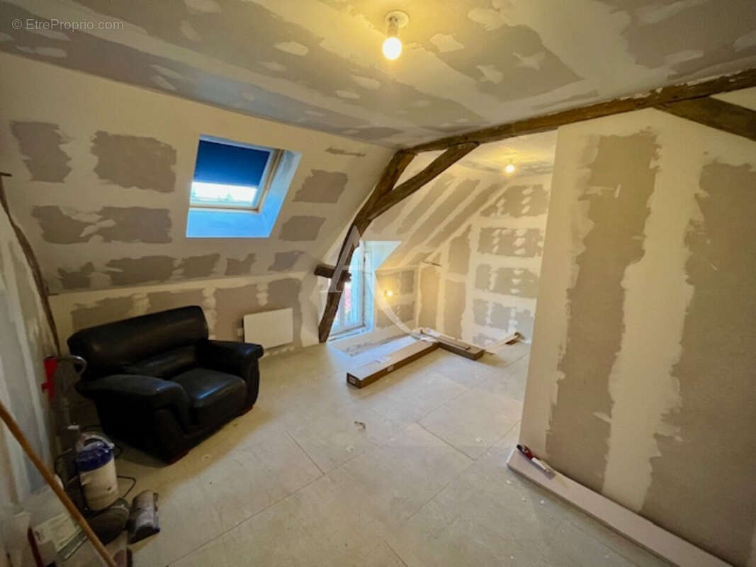 Maison à PARCAY-LES-PINS