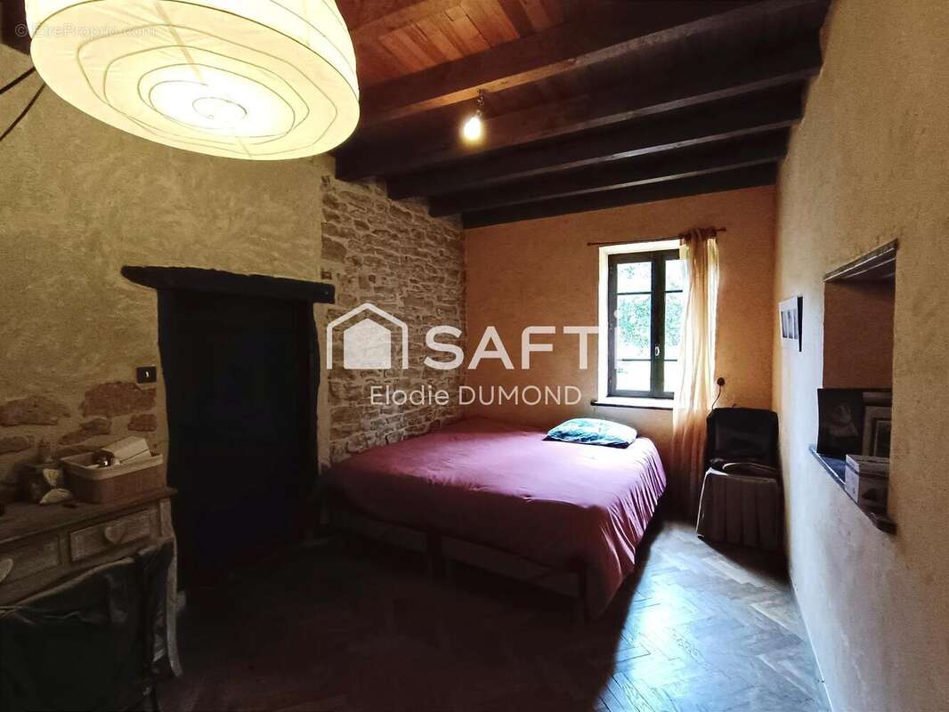 Photo 8 - Maison à DOMMARTIN-LES-CUISEAUX