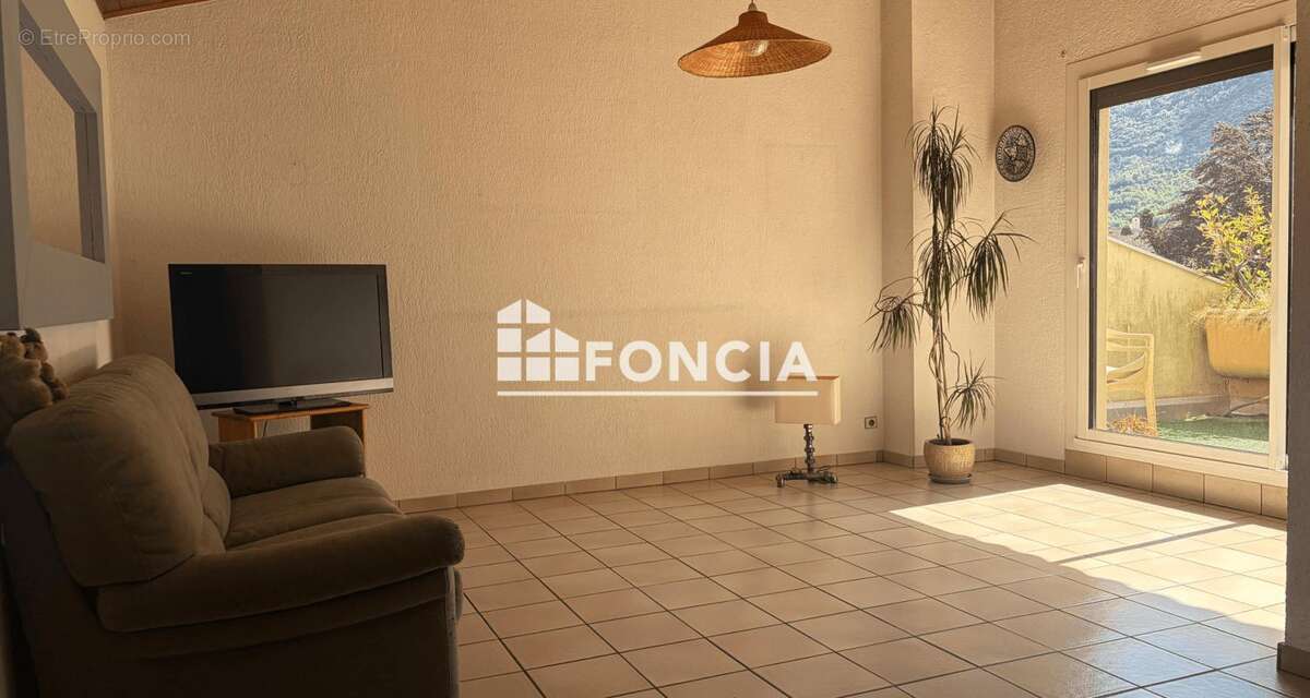 Appartement à VIZILLE