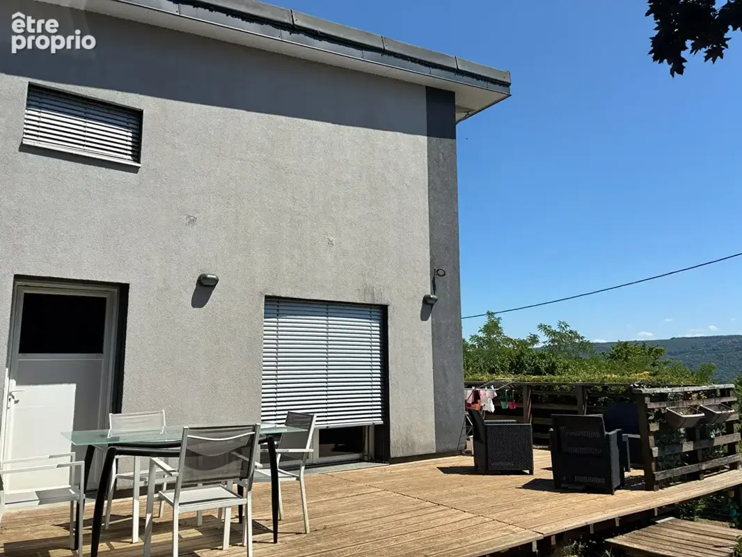 Maison à THISE