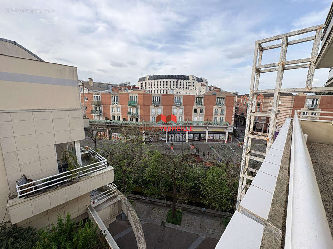 Appartement à MONTIGNY-LE-BRETONNEUX